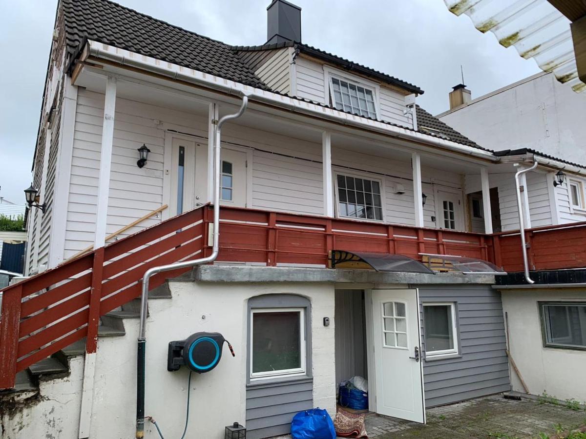 Central And Large Cosey Apartment Stavanger Exterior foto