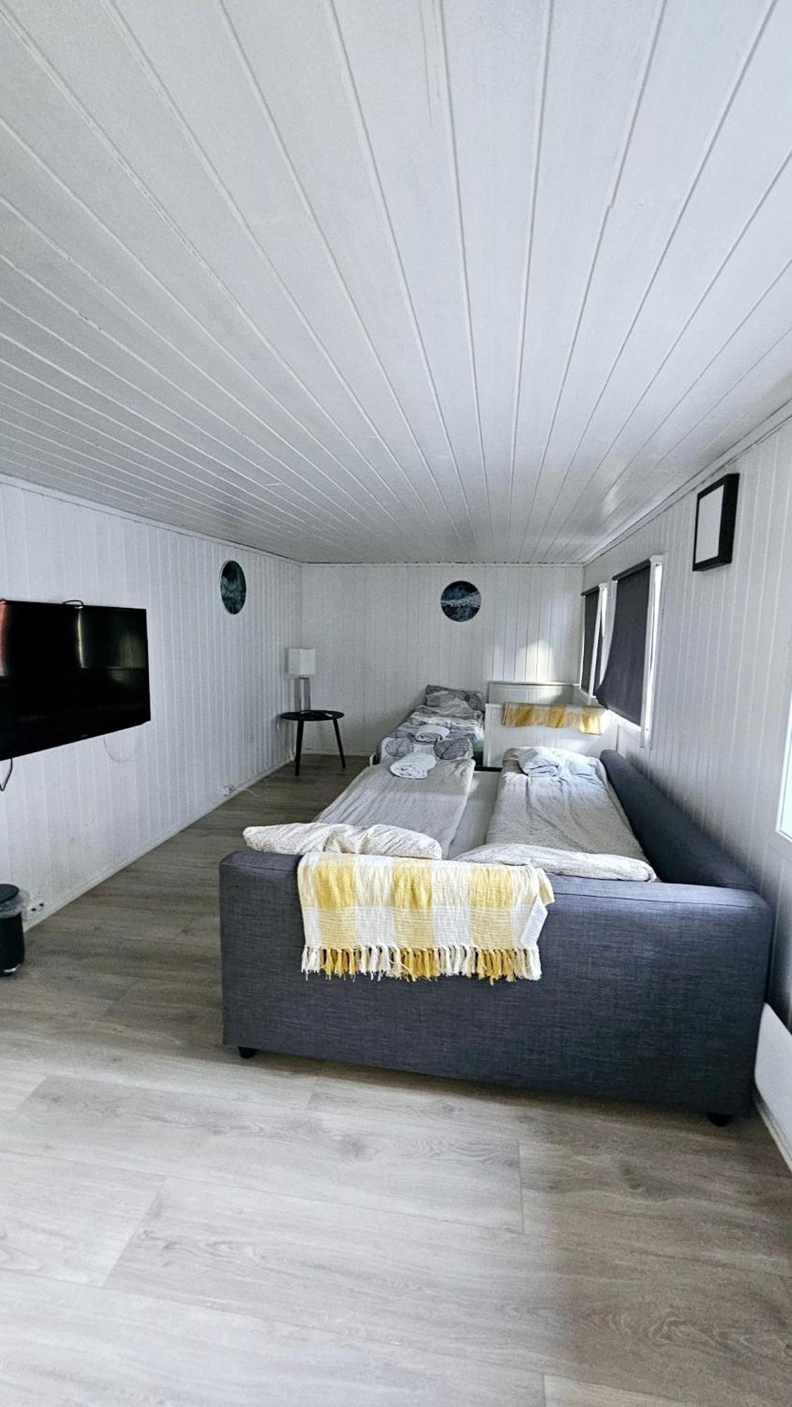 Central And Large Cosey Apartment Stavanger Exterior foto